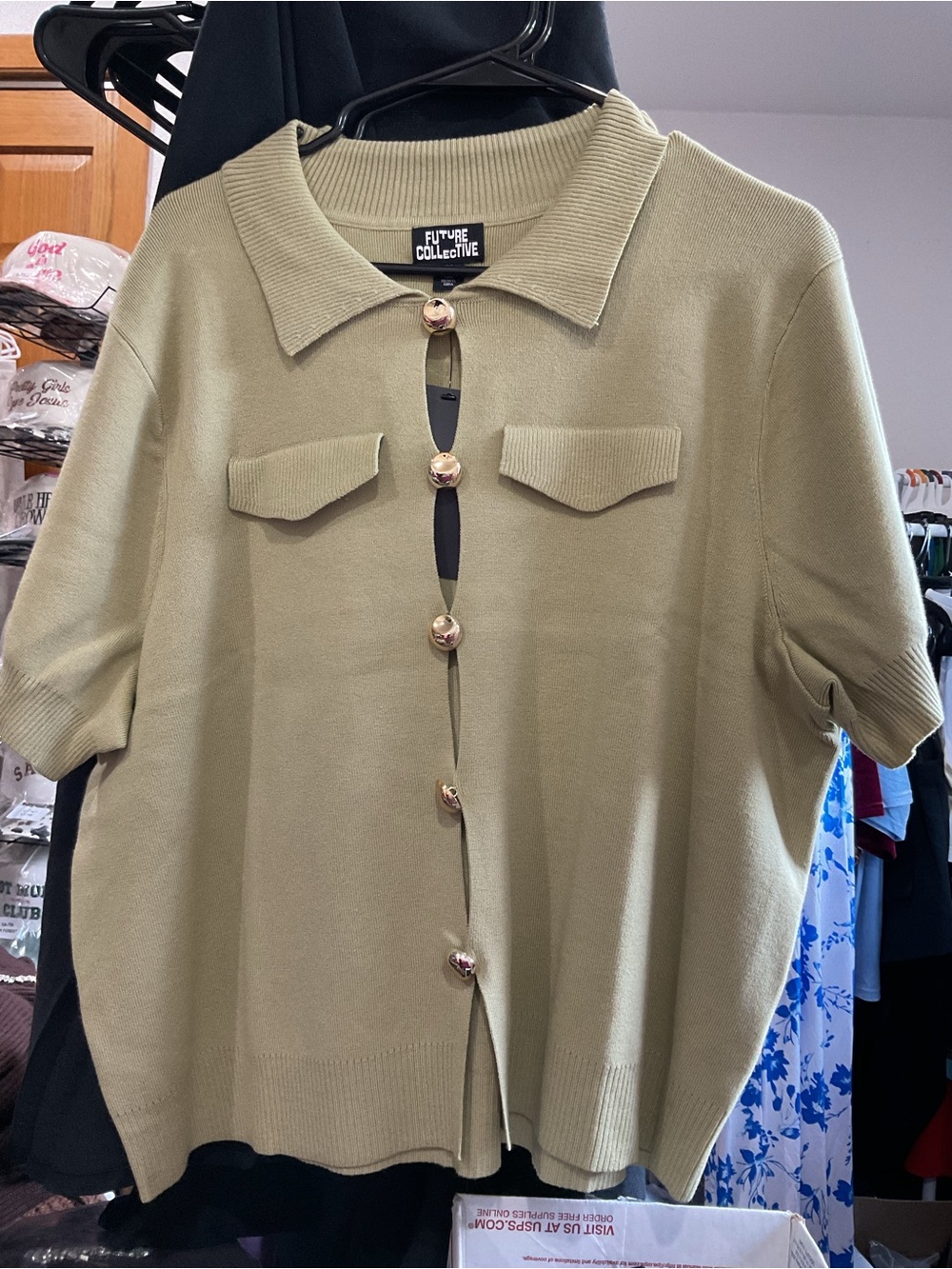 WF396 - NWT Future Collective 2X Olive Green Collared Knit Cardigan Top